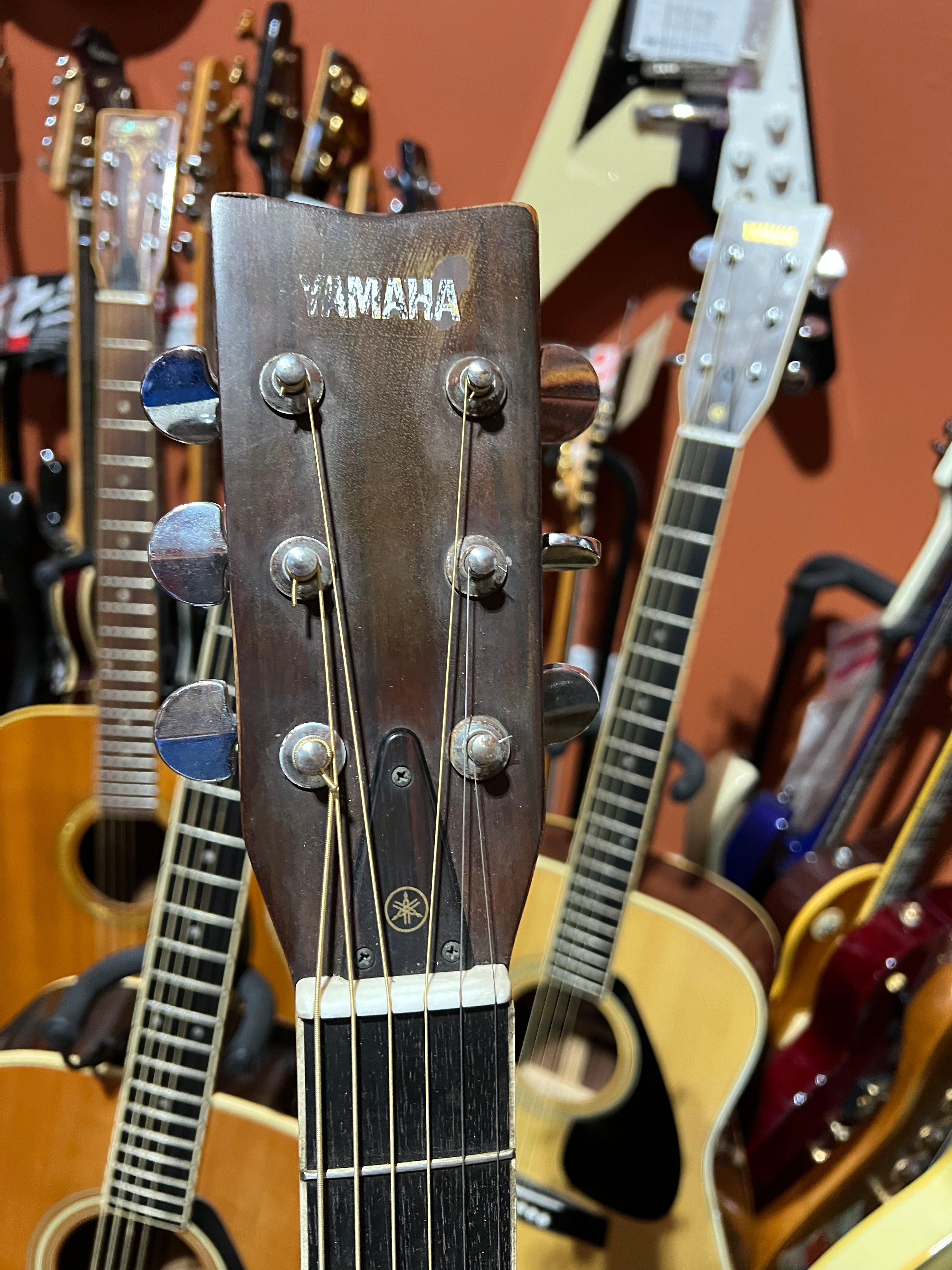 Yamaha FG-201B - 6 String RH Vintage Acoustic Guitar - Made in 