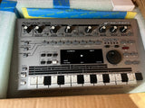 Roland MC-303 Groovebox (Japan 90s)
