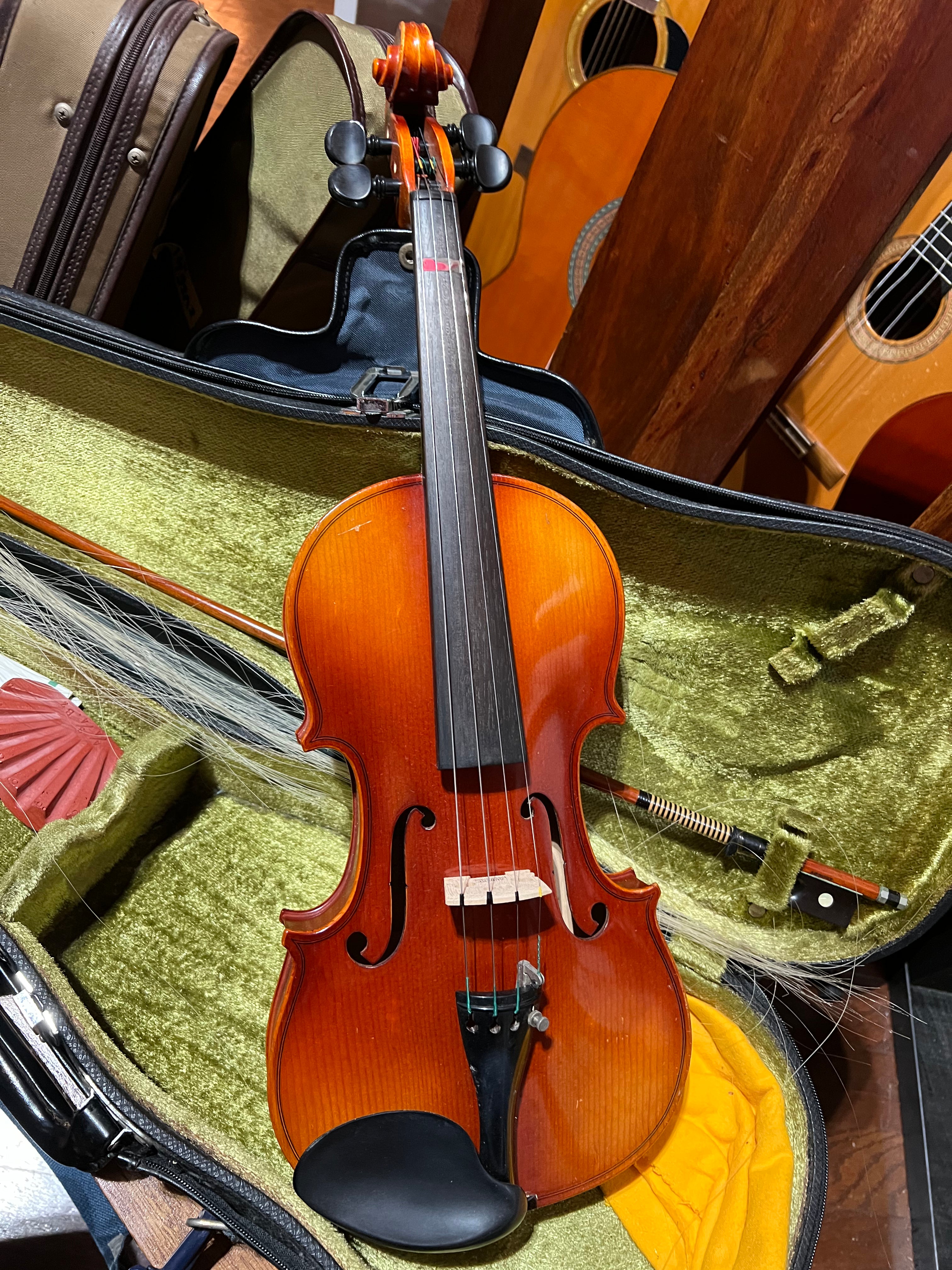 1988 Suzuki Violin No. 280 (3/4) - Nagoya Japan - with Case, Bow